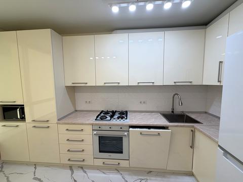 квартира за адресою Юліана Пелеша вул., 3