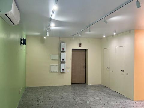 комерційна за адресою Прорізна вул., 13