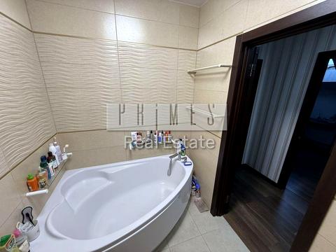 дом по адресу Новопрорізна ул.