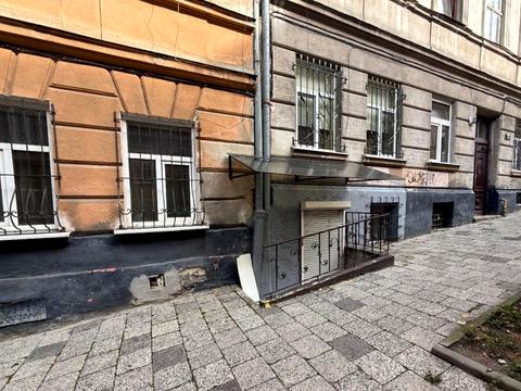 коммерческая по адресу Шумлянских ул. (Івана Сєченова), 11