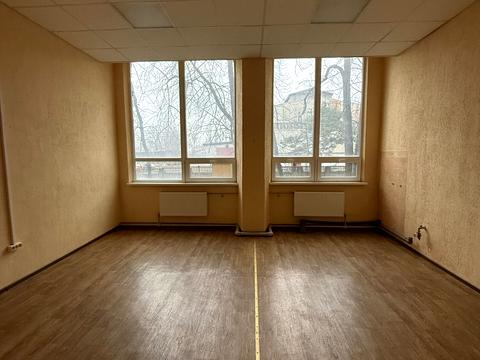 комерційна за адресою Слобожанський просп. (ім. газети Правда), 29