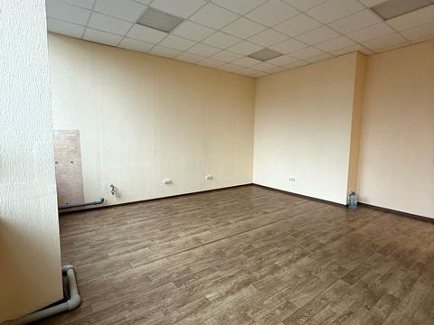 комерційна за адресою Слобожанський просп. (ім. газети Правда), 29