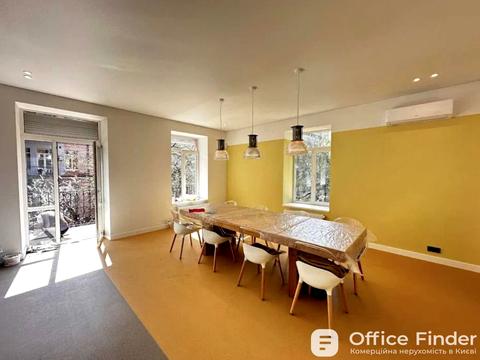 комерційна за адресою Тараса Шевченка бульв., 48-Б