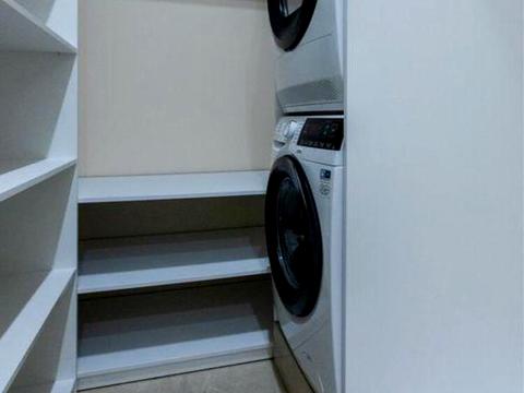 квартира за адресою Євгена Коновальця вул. (Щорса), 34-А