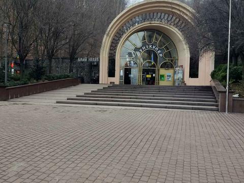 квартира за адресою Братська вул., 4