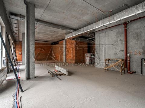 комерційна за адресою Петра Сагайдачного вул., 18