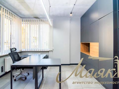 комерційна за адресою Саксаганського вул., 37-К