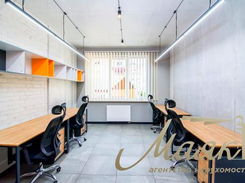 комерційна за адресою Саксаганського вул., 37-К