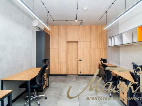 комерційна за адресою Саксаганського вул., 37-К