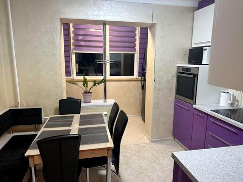 квартира за адресою Автозаводська вул., 71