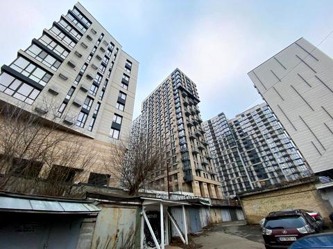 паркомісце за адресою Олеся Гончара вул., 40