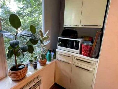 квартира за адресою Зодчих вул., 34