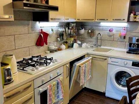 квартира за адресою Зодчих вул., 34