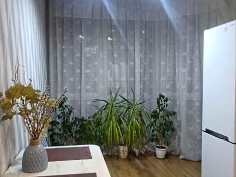 квартира за адресою Олексія Вадатурського вул. (Маршала Малиновського), 18