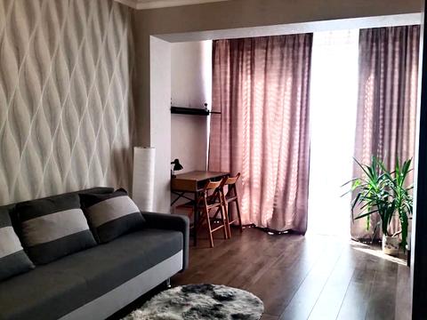 квартира за адресою Олексія Вадатурського вул. (Маршала Малиновського), 18