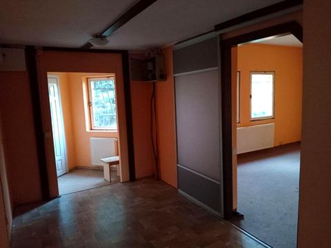 комерційна за адресою Олександра Олеся вул., 1