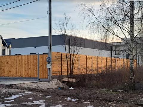 будинок за адресою с. Петропавлівська борщагівка, Центральна вул.