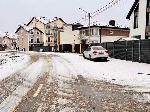 будинок за адресою с. Петропавлівська борщагівка, Центральна вул.
