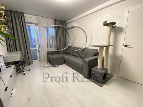 квартира за адресою Гната Юри вул., 5