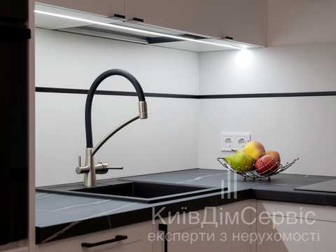 квартира за адресою Ґарета Джонса вул. (Сім'ї Хохлових), 12-В