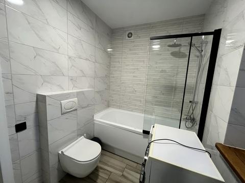 дом по адресу  ул.