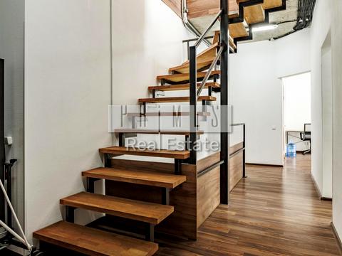 комерційна за адресою Михайла Бойчука вул. (Кіквідзе), 4-А