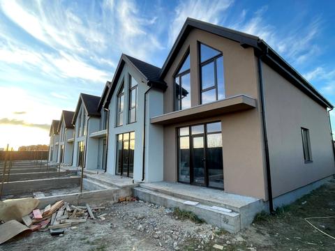 дом по адресу с. Белогородка, Лікарська, 19 - А