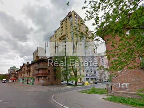 комерційна за адресою Київ, Макіївська вул., 10-А