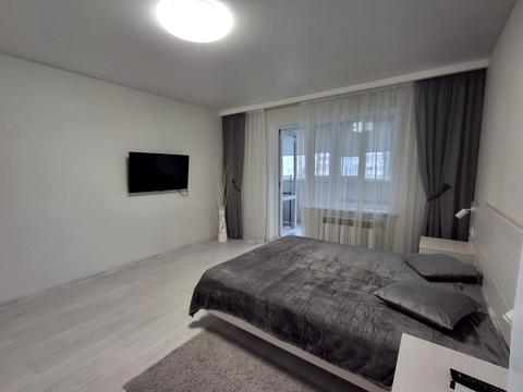 квартира по адресу Князя Владимира Великого просп., 83