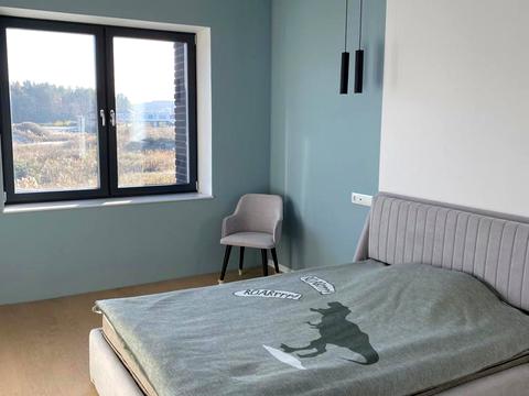 будинок за адресою Набережна вул.