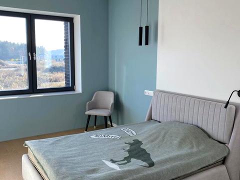 будинок за адресою Набережна вул.