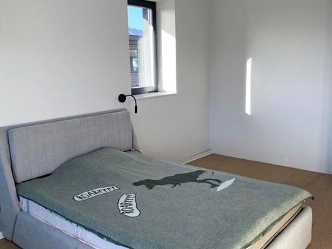 будинок за адресою Набережна вул.