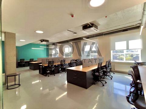 комерційна за адресою Нижньоключова вул., 14