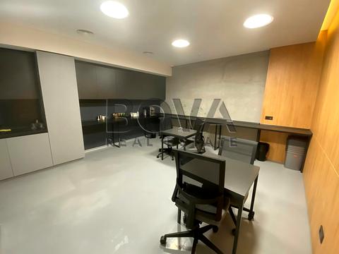 комерційна за адресою Нижньоключова вул., 14