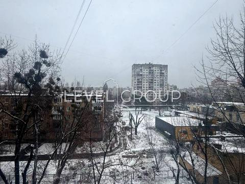 квартира за адресою Ореста Левицького вул. (Академіка Курчатова), 13