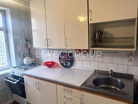 квартира за адресою Ореста Левицького вул. (Академіка Курчатова), 13