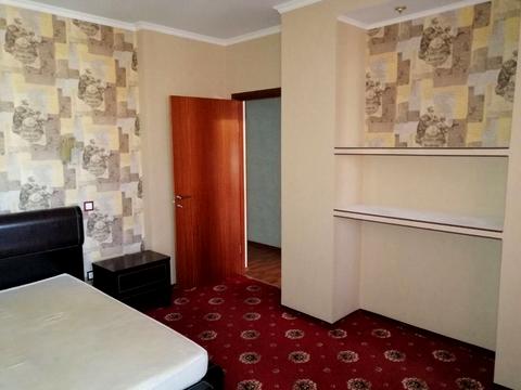 квартира за адресою Київ, Раїси Окіпної вул., 10-Б