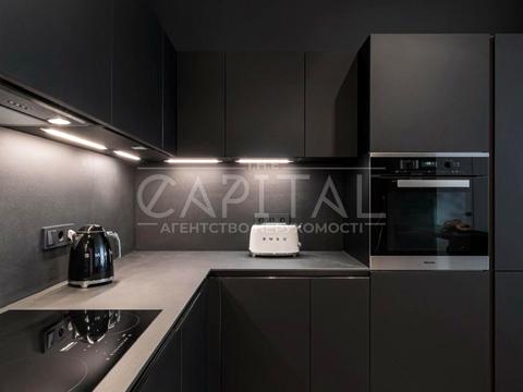 квартира по адресу Андрея Верхогляда ул. (Михайла Драгомирова), 14-А