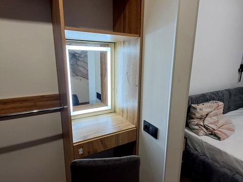 квартира за адресою Залізнична вул., 9