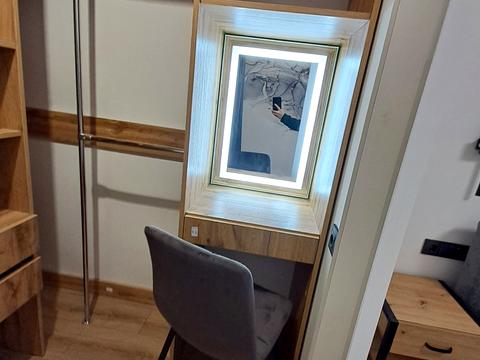 квартира за адресою Залізнична вул., 9