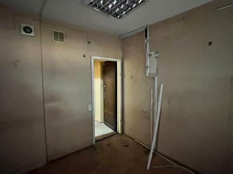 комерційна за адресою Академіка Заболотного вул., 12