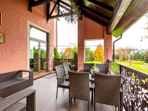 будинок за адресою с. Плюти, світанкова