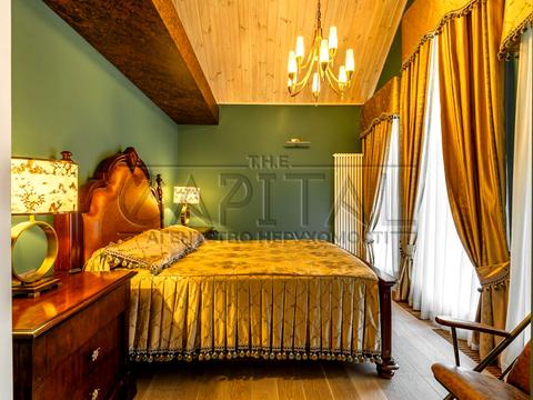 будинок за адресою с. Плюти, світанкова