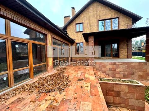 будинок за адресою Лісна