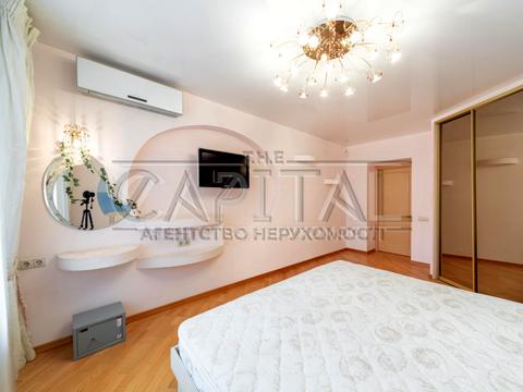 квартира по адресу Юлии Здановской ул. (Ломоносова), 52/3