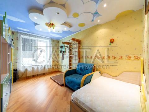 квартира по адресу Юлии Здановской ул. (Ломоносова), 52/3