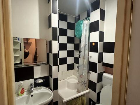 квартира за адресою Миколи Зерова вул., 15