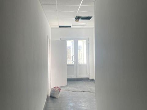 комерційна за адресою Одеса, Локомотивна вул., 38