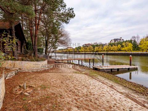 будинок за адресою с. Хотянівка, Боброва, 2