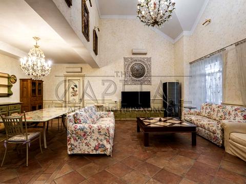 будинок за адресою с. Хотянівка, Боброва, 2